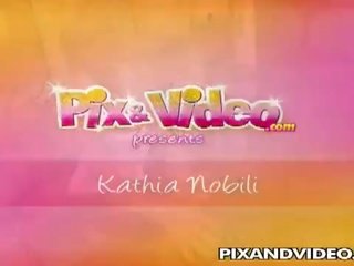 Xxx videó -val katia nobili: fantasztikus deity kathia szar és baszik hogy kap a munka